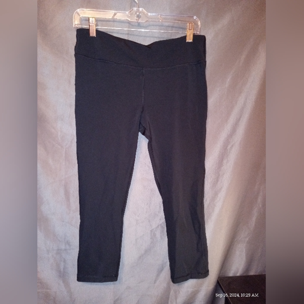 Marka sports black legging capris